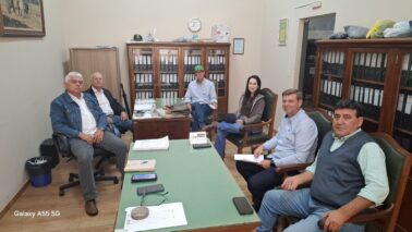 Os dirigentes do Sindicato Rural do Vale do Rio Grande – SIRVARIG e produtores rurais participaram de reunião na manhã desta quarta-feira (11), com representantes da Usina Viralcool