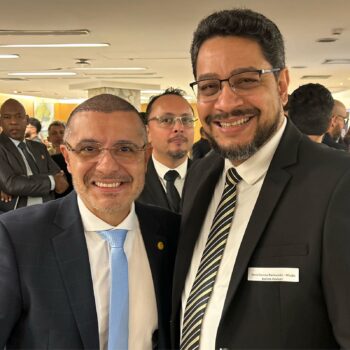 Deputado Marcelo Aguiar e pastor barretense Daniel Santos (Foto: Divulgação) Deputado Marcelo Aguiar e pastor barretense Daniel Santos (Foto: Divulgação)