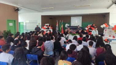 Polícia Militar certifica 247 alunos na conclusão do PROERD (Foto: O Diário de Barretos)