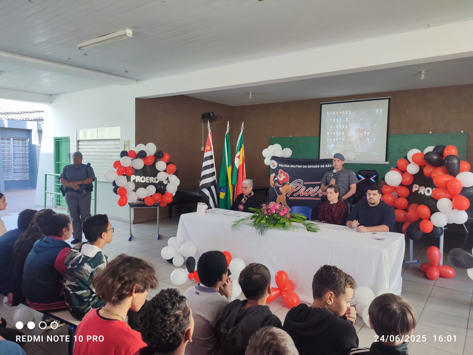 Polícia Militar certifica 247 alunos na conclusão do PROERD