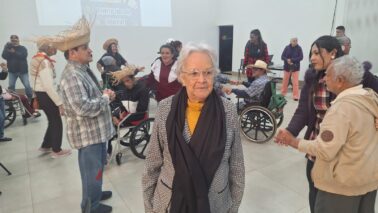 Com a coordenação da presidente Maria Augusta Lopes Vilarinho e sua equipe, aconteceu na manhã desta quarta (25), na sede do Instituto Mark´s, a Festa Junina da Partilha