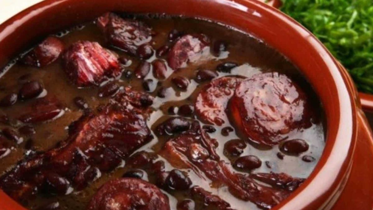 Associação do Barretos 2 promove feijoada