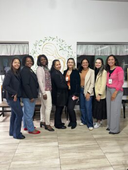 Profissionais atuantes e competentes marcaram presença na XVI Conferência Municipal de Assistência Social, que teve como tema 20 anos do SUAS. Na foto Rucheli Rodrigues, Juliana Adão, Valdirene Figueiredo, Luana, Cristiane Leite, Juliana Regina, Ana Piassi e Aline Costa. As ex-alunas do Unifeb, da 4º Turma do Serviço Social, organizam para o próximo mês encontro da turma após 15 anos da formatura! Destaques no Serviço Social