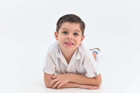 Antônio de Santis Peghim, filho de Renato Peghim e Isabely de Santis Peghim, o irmão da Luiza de Santis Peghim e Lara Tenan Peghim, fez 6 anos com o tema da festa divertidamente. Muito amado por toda a família e amigos!! Antônio fez 6 anos