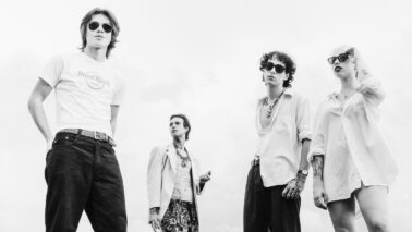 Guitarrista de família barretense é destaque no João Rock 