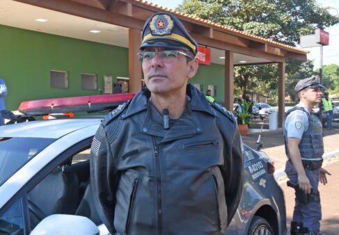 ORIENTAÇÃO: Jean Marcel é tenente da polícia rodoviária e atua na região Clima nas estradas já exige atenção dos motoristas