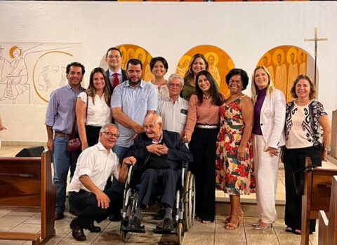 Jornalista Monteiro Filho marcou presença na missa dos 30 anos da Rede Vida em Rio Preto Jornalista Monteiro Filho marcou presença na missa dos 30 anos da Rede Vida em Rio Preto