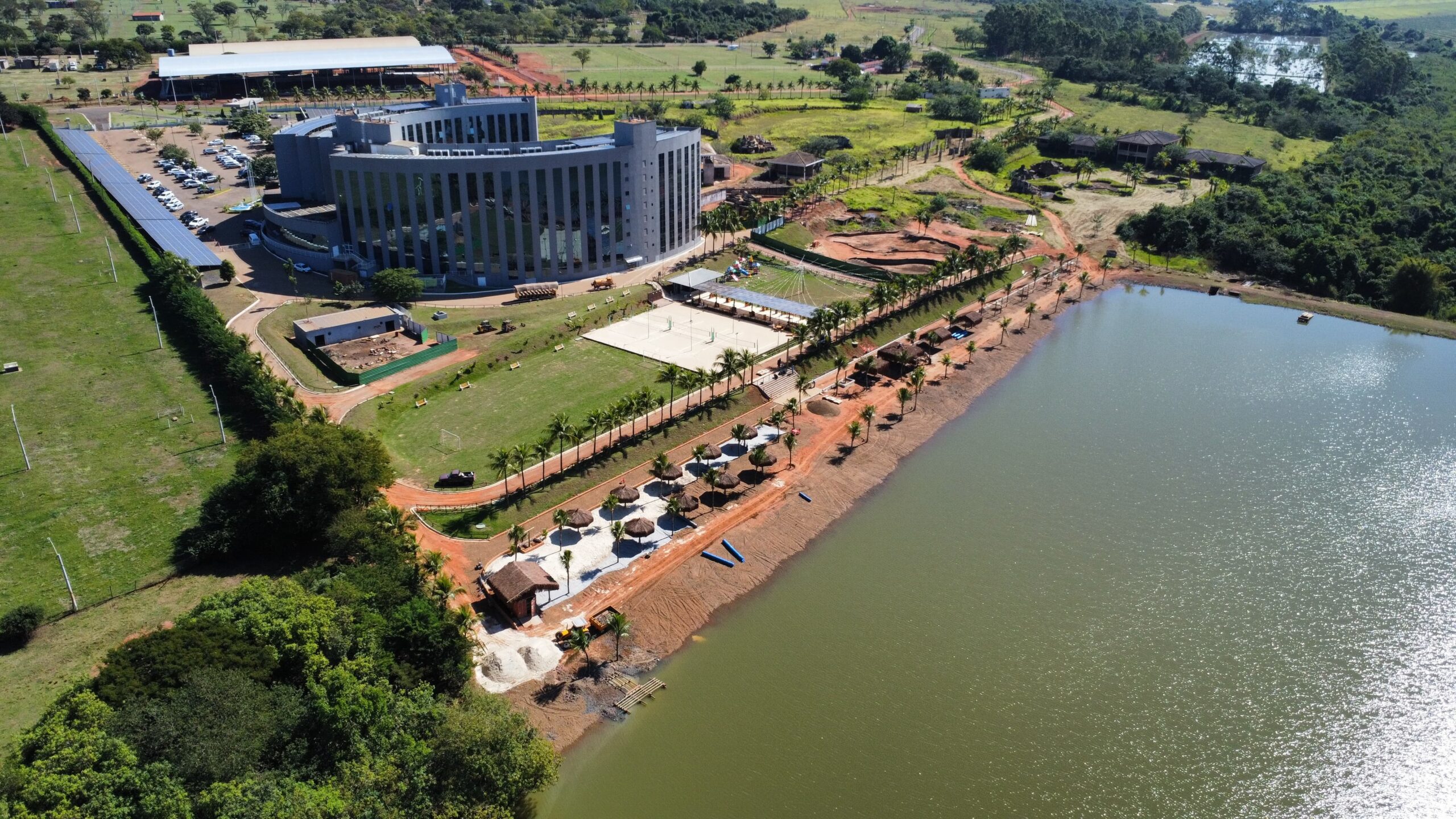 Barretos Park Hotel entrega atrativo “Praia do Peão” em julho
