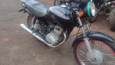 Polícia Militar apreende moto com motor de veículo furtado (Foto: O Diário de Barretos)