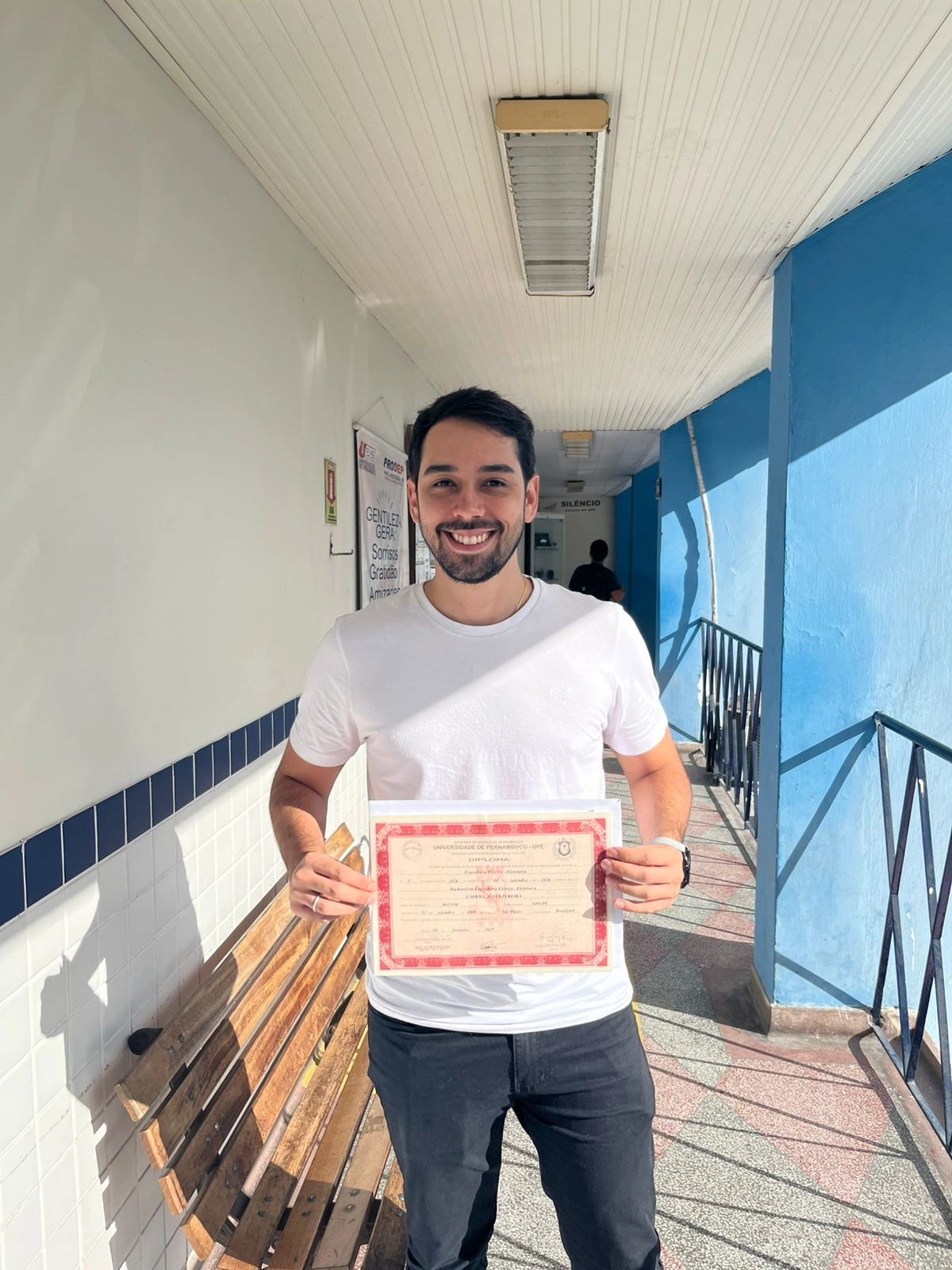Diploma de Engenheiro Eletrônico