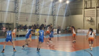 Basquete feminino da APAB ganha por diferença de 94 pontos