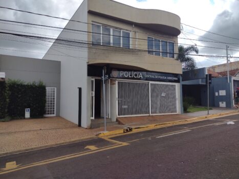 Polícia Civil prende segundo investigado em crimes de estelionatos (Foto: O Diário de Barretos) Polícia Civil prende segundo investigado em crimes de estelionatos (Foto: O Diário de Barretos)