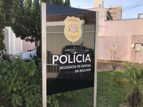 Polícia confirma prisão de homem por dano, apropriação indébita e ameaças contra ex-namorada (Foto: O Diário de Barretos) Polícia confirma prisão de homem por dano, apropriação indébita e ameaças contra ex-namorada (Foto: O Diário de Barretos)