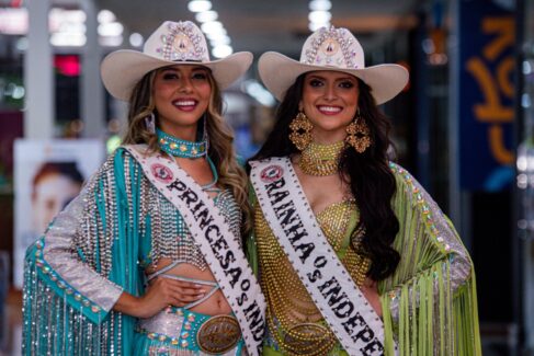 Princesa Ana Laura Coqueiro e Rainha Rebecca Almeida foram eleitas em 2024 (Foto: Márcio Oliveira) Princesa Ana Laura Coqueiro e Rainha Rebecca Almeida foram eleitas em 2024 (Foto: Márcio Oliveira)