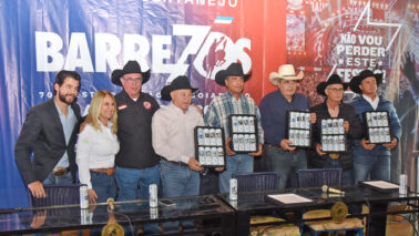 A Festa do Peão de Barretos completa 70 anos, como sendo o palco das principais competições de rodeio e das provas cronometradas do País.