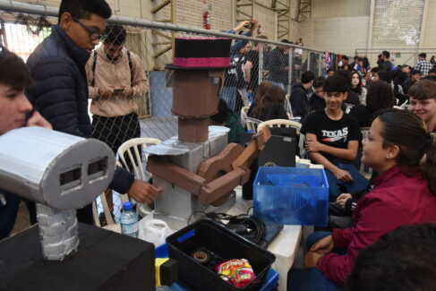 TIN_6251 Etapa regional da Olimpíada Brasileira de Robótica (OBR) 2025 reúne cerca de 400 estudantes em Barretos.