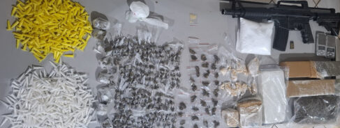 Polícia Militar apreende 6,4kg de entorpecentes em Guaíra (Foto: O Diário de Barretos) Polícia Militar apreende 6,4kg de entorpecentes em Guaíra (Foto: O Diário de Barretos)