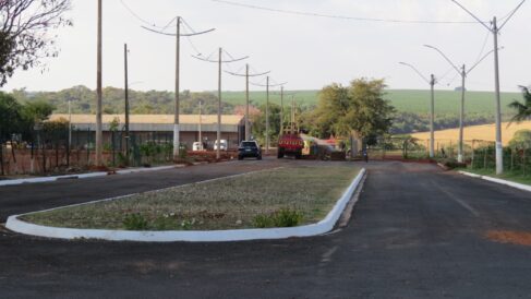 interna Recapeamento de 11 mil m² de vias internas foi uma das melhorias realizadas (Foto: Divulgação)