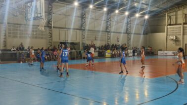 Os times femininos de basquete da APAB Barretos categorias Sub-13 e Sub-14 jogam hoje pelo Campeonato Paulista de Basquete promovido pela FPB