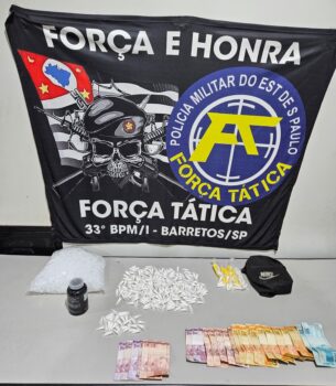 Polícia Militar prende três durante ação de combate ao tráfico (Foto: O Diário de Barretos) Polícia Militar prende três durante ação de combate ao tráfico (Foto: O Diário de Barretos)