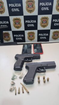 Polícia Civil cumpre mandado de busca em residência de investigado por violência doméstica (Foto: O Diário de Barretos) Polícia Civil cumpre mandado de busca em residência de investigado por violência doméstica (Foto: O Diário de Barretos)