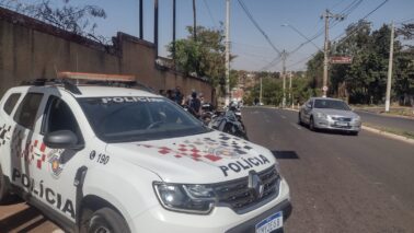 Polícia Militar realiza operação de fiscalização em motos no trânsito (Foto: O Diário de Barretos)