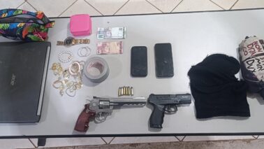 Polícia Militar detém assaltantes durante roubo a residência (Foto: O Diário de Barretos)