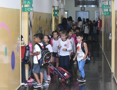 RETORNO: O recesso que teve início em 14 de julho termina dia 29 Aulas da Rede Municipal retornam na terça-feira em Barretos