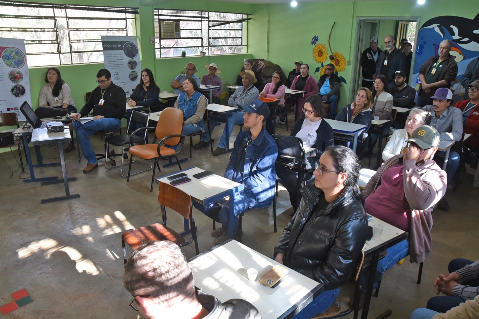 Curso apresenta técnicas de enxertia na Fazenda Municipal