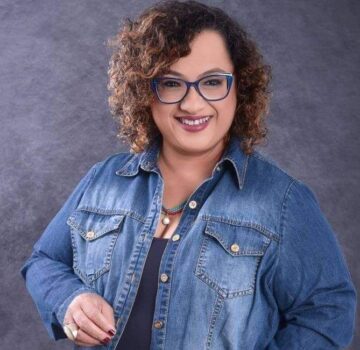 Luciana Gomes Jornalista e mentora de comunicação e oratória O tímido que virou voz do futebol