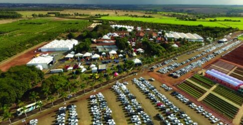 vista da feira A Coopercitrus (Cooperativa de Produtores Rurais) realiza de 21 a 25 de julho, a Coopercitrus Expo 2025, em Bebedouro. Com o tema “A Casa do Cooperado, onde as raízes se fortalecem”