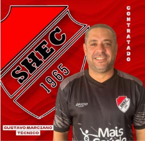 Gustavo Após ser anunciado como treinador do Barretos Esporte Clube para o Campeonato Paulista da Série A4, o treinador Gustavo Marciano, foi contratado pela equipe do Santa Helena Esporte Clube de Goiás.