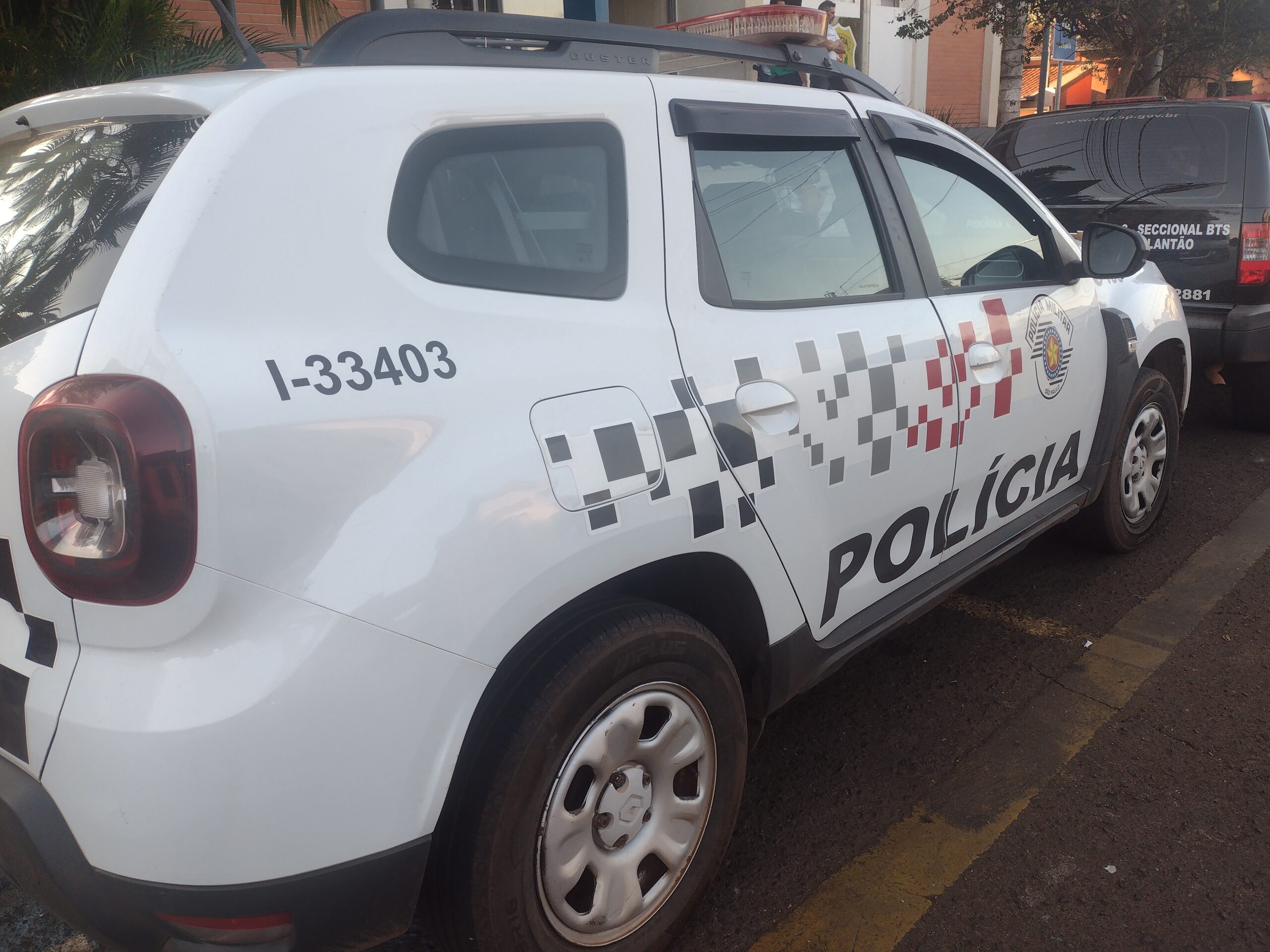 Monitora é presa por tentativa de furto em supermercado