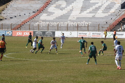 TIN_5746 As equipes do Barretos Esporte Clube encerram hoje (16), a participação na segunda fase do Campeonato Paulista jogando fora de casa.
