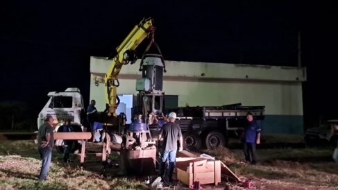 O SAAE (Serviço Autônomo de Água e Esgoto) anunciou na noite de segunda (4), através do superintendente Nilson Andrade que foi concluído os reparos na caixa de mancal do Poção da Assis Chateaubriand