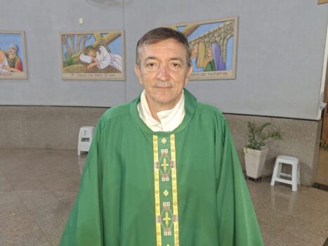 WhatsApp Image 2025-08-05 at 15.34.53 A Paróquia Santo Antônio de Pádua que é responsável pelos cemitérios de Barretos, agendou para o domingo (10), a celebração de duas missas no Dia dos Pais.