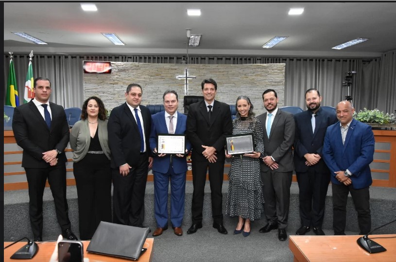 Advogados recebem homenagem da Câmara