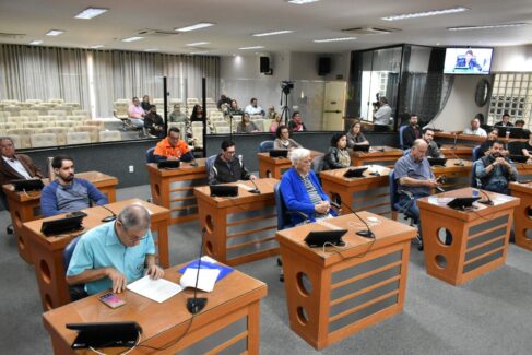 A Câmara barretense sediou audiência pública para debater a criação do Conselho Municipal de Defesa e Saúde Animal (COMDESA).