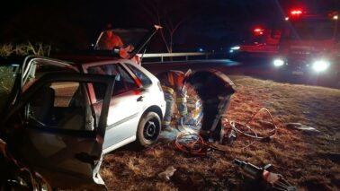Colisão entre carro e caminhão deixa dois feridos na Assis Chateaubriand (Foto: O Diário de Barretos)