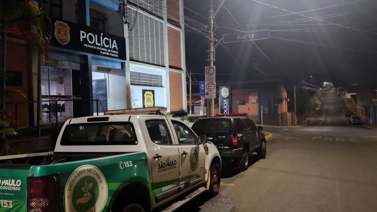 Homem detido pela GCM por lesão corporal e incêndio