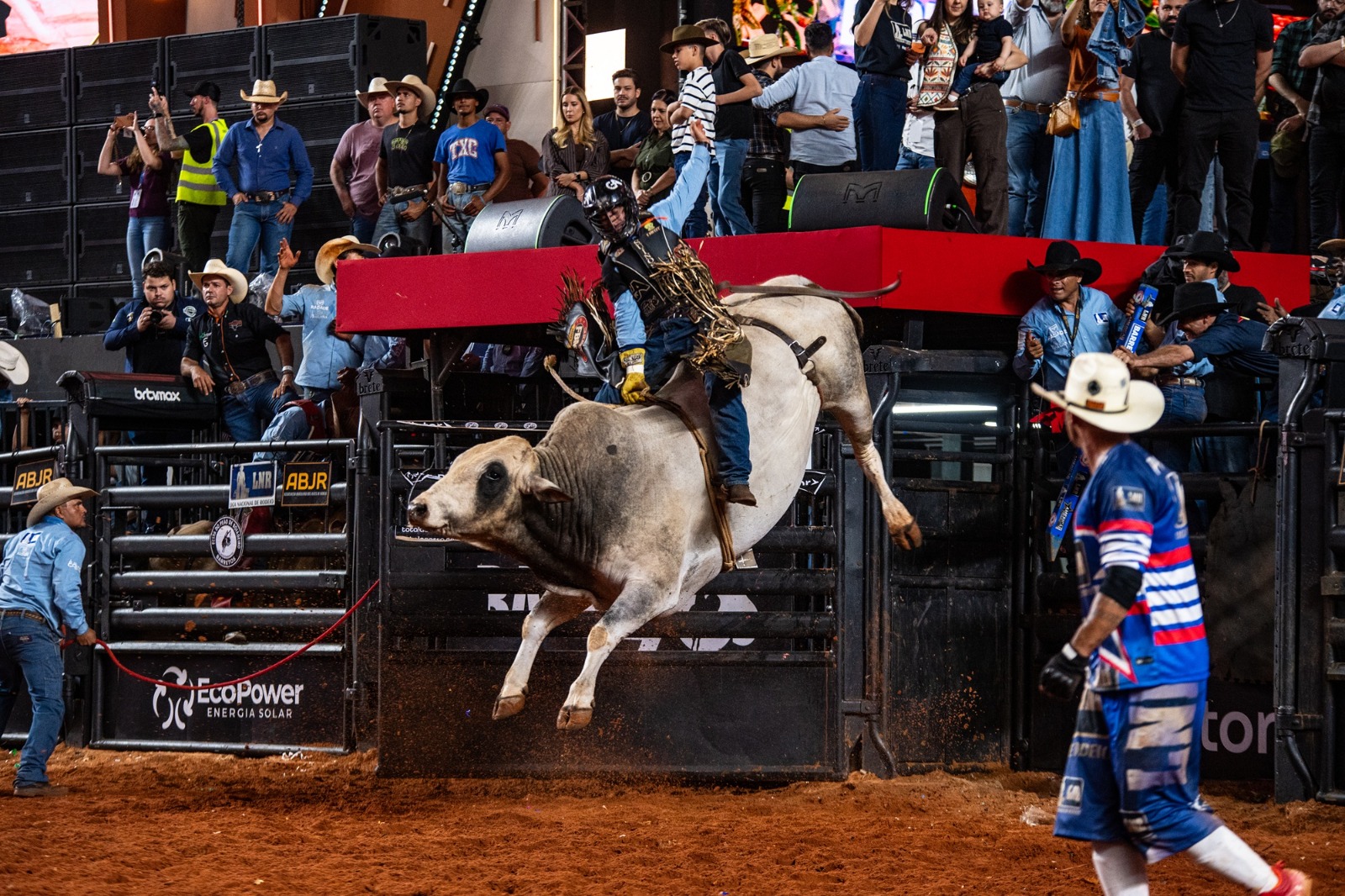 LNR define competidores para final de  Barretos