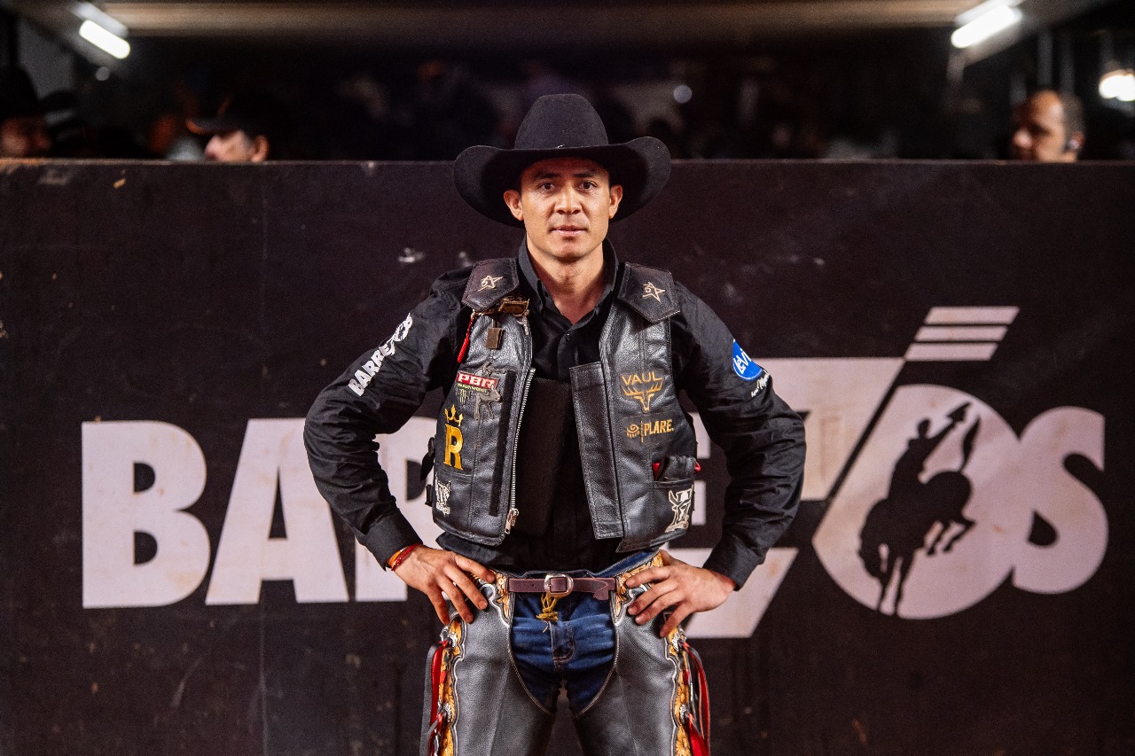 Mexicano faz melhor montaria e larga na frente do Barretos International