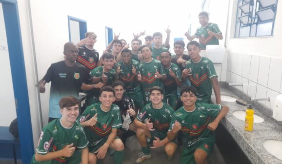O Barretos Esporte Clube conquistou na tarde deste sábado (30), a sua primeira vitória na terceira fase do Campeonato Paulista Sub-17. Jogando em São Paulo, a equipe venceu o time do Terceiro Milênio pelo placar de 2 a 1.