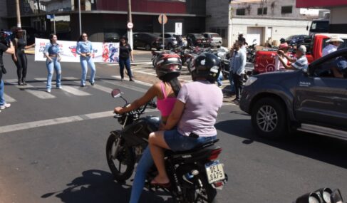 AÇÃO: Evento realizado na avenida 43 celebra 10 anos como emissora oficial do evento Evento realizado na avenida 43 celebra 10 anos como emissora oficial do evento