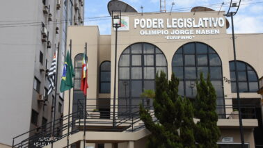 A Câmara de Barretos realiza nesta sexta (17), às 10h, a 31ª sessão ordinária da atual legislatura. Segundo a pauta, serão discutidas 12 matérias