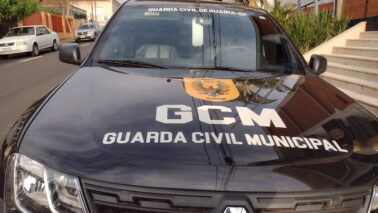 Homem é detido pela GCM por tráfico de entorpecente em Guaíra (Foto: O Diário de Barretos)