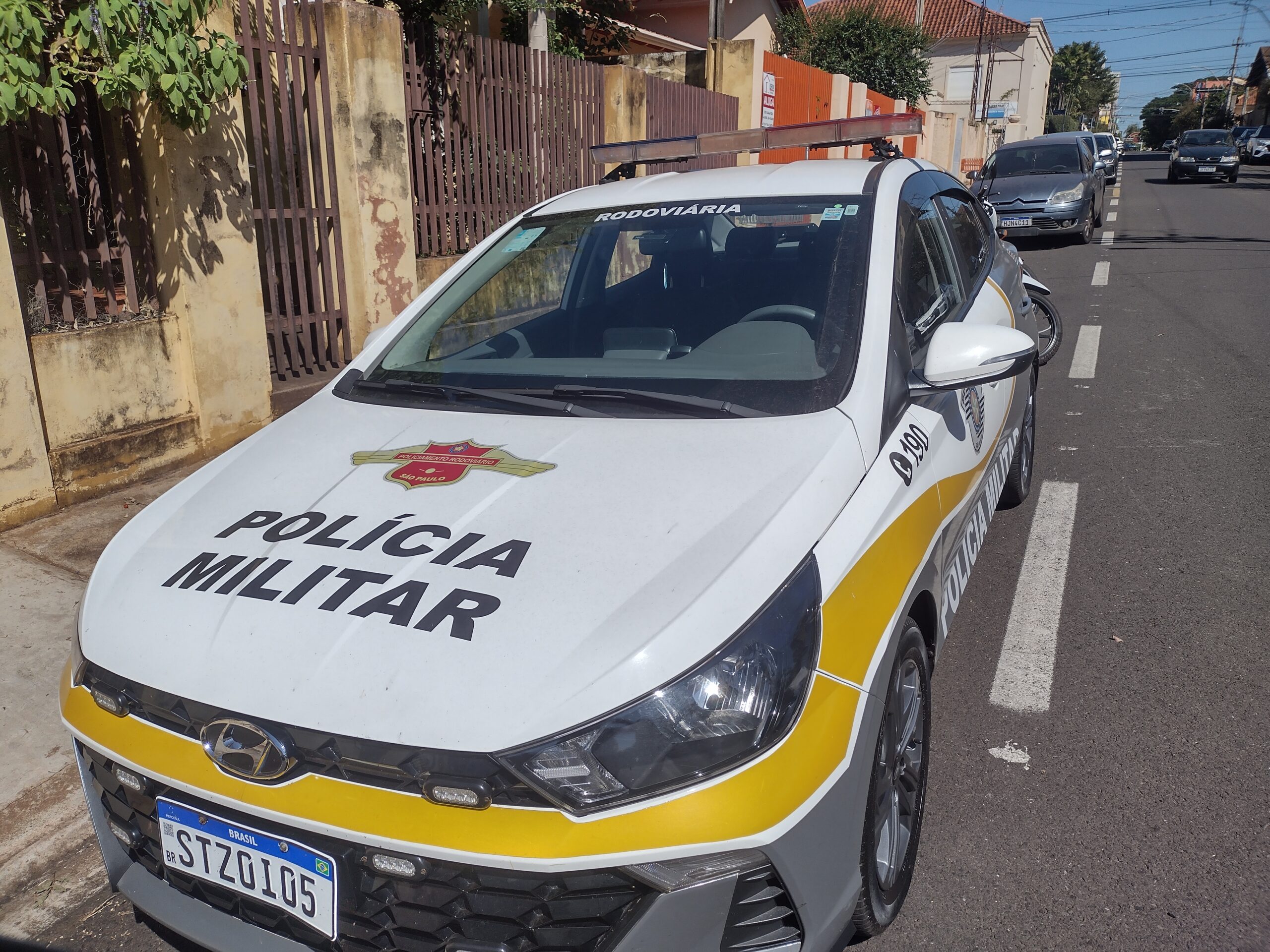 Condutora morre e passageira fica gravemente ferida  