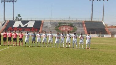 As equipes do Barretos Esporte Clube após serem derrotadas em casa no último final de semana pelo São Paulo por 2 a 1 no Sub-15 e por 3 a 2 no Sub-17 para o Novorizontino