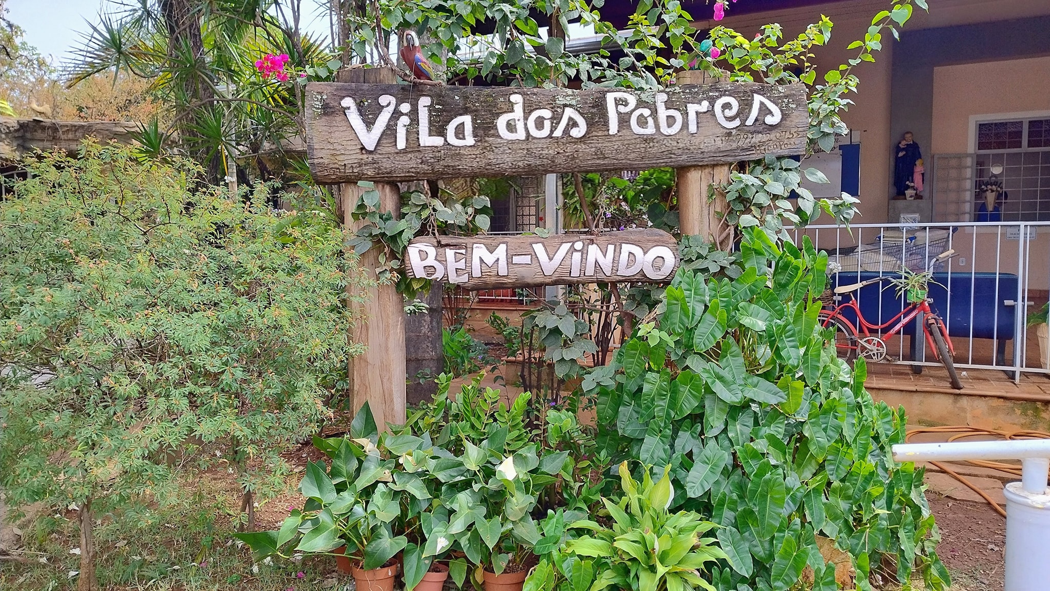 Telefone da Vila dos Pobres volta a funcionar