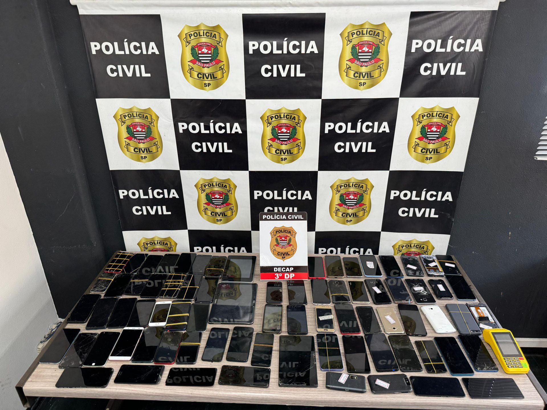 Estado começa notificar pessoas por celulares roubados